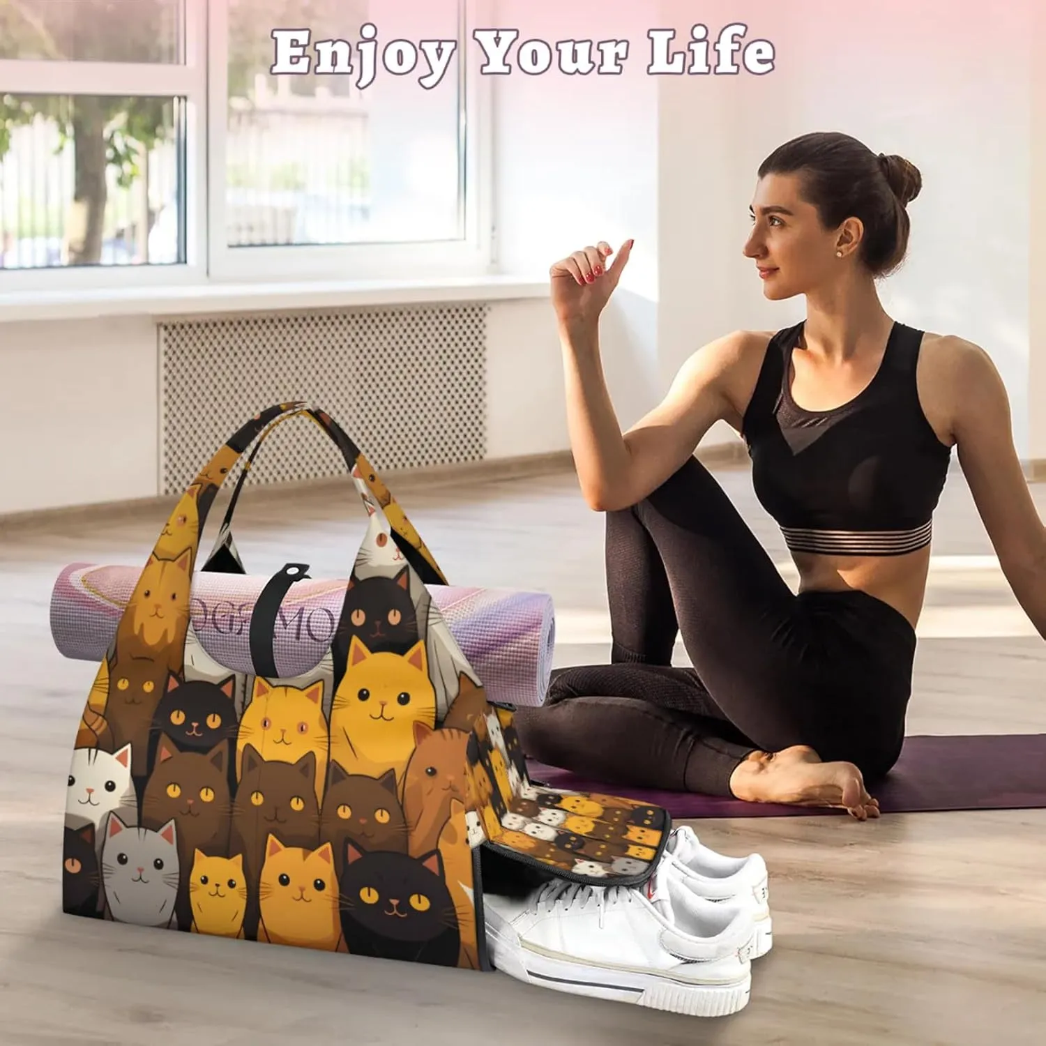 Gym Bag for Women Cartoon Cats Duffel Bag with Shoe Compartment and Yoga Mat Holder Portable Weekender Bags Travel Tote Bags