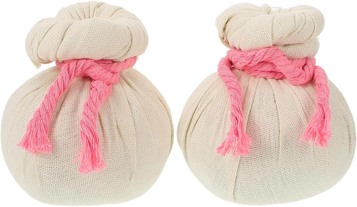 Thai Massage Balls 2pcs Thai Her-bal Compress Ball Worm-Wood Warming Bags Chinese Her-bal Health Bags Her-bal Refreshes Your Body and Mind