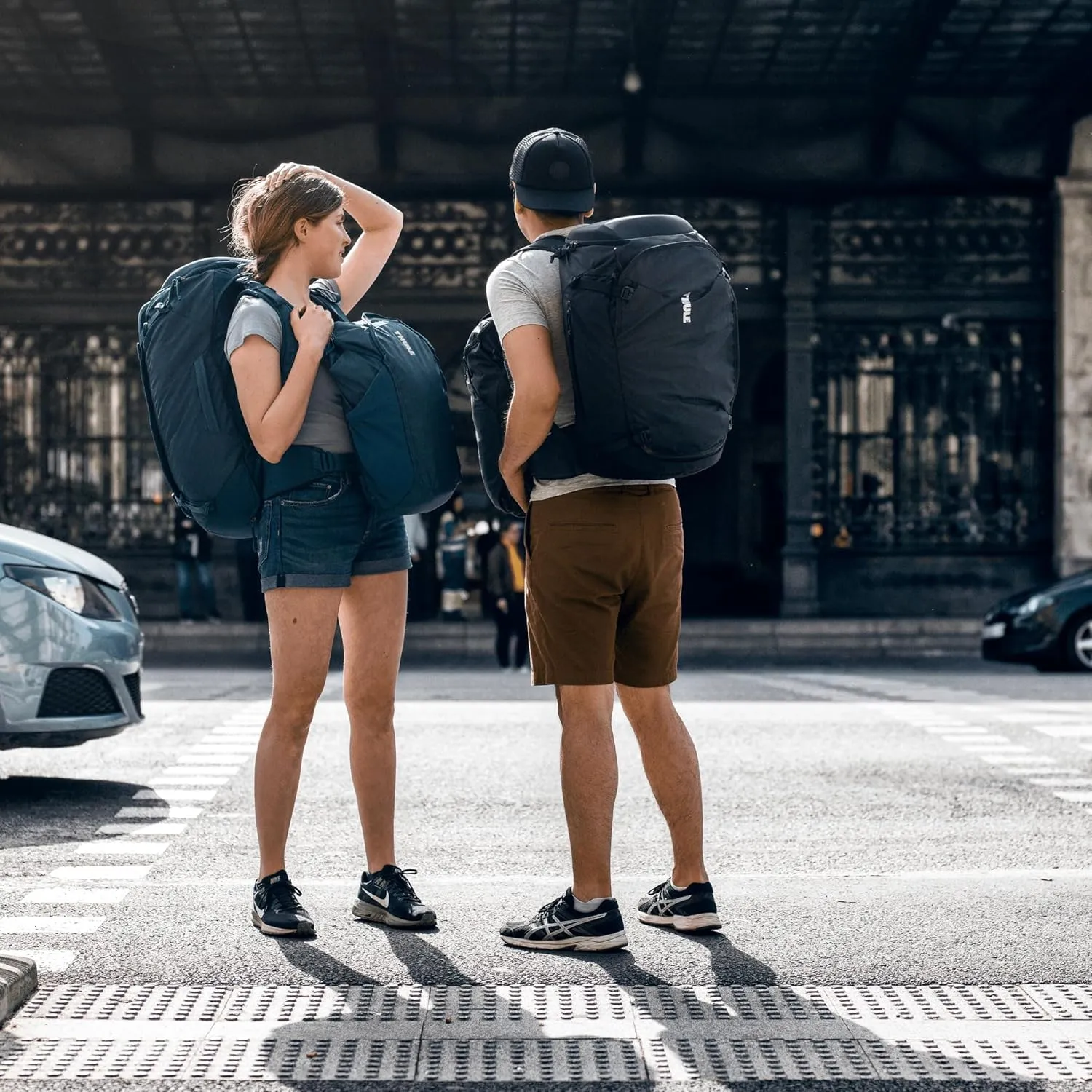 Thule Landmark 60L Travel Pack, Dark Forest